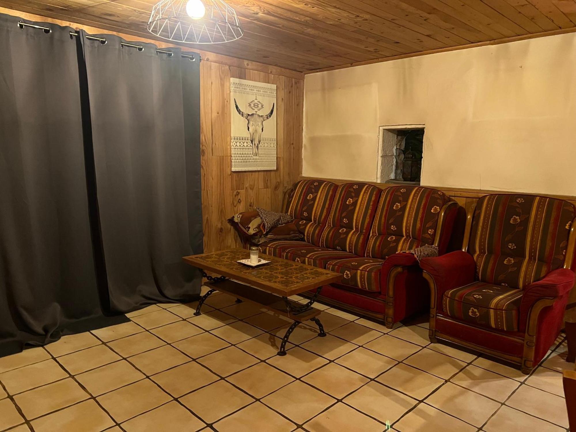 Appartement Aux Songes D'Elise à Belmont  Extérieur photo