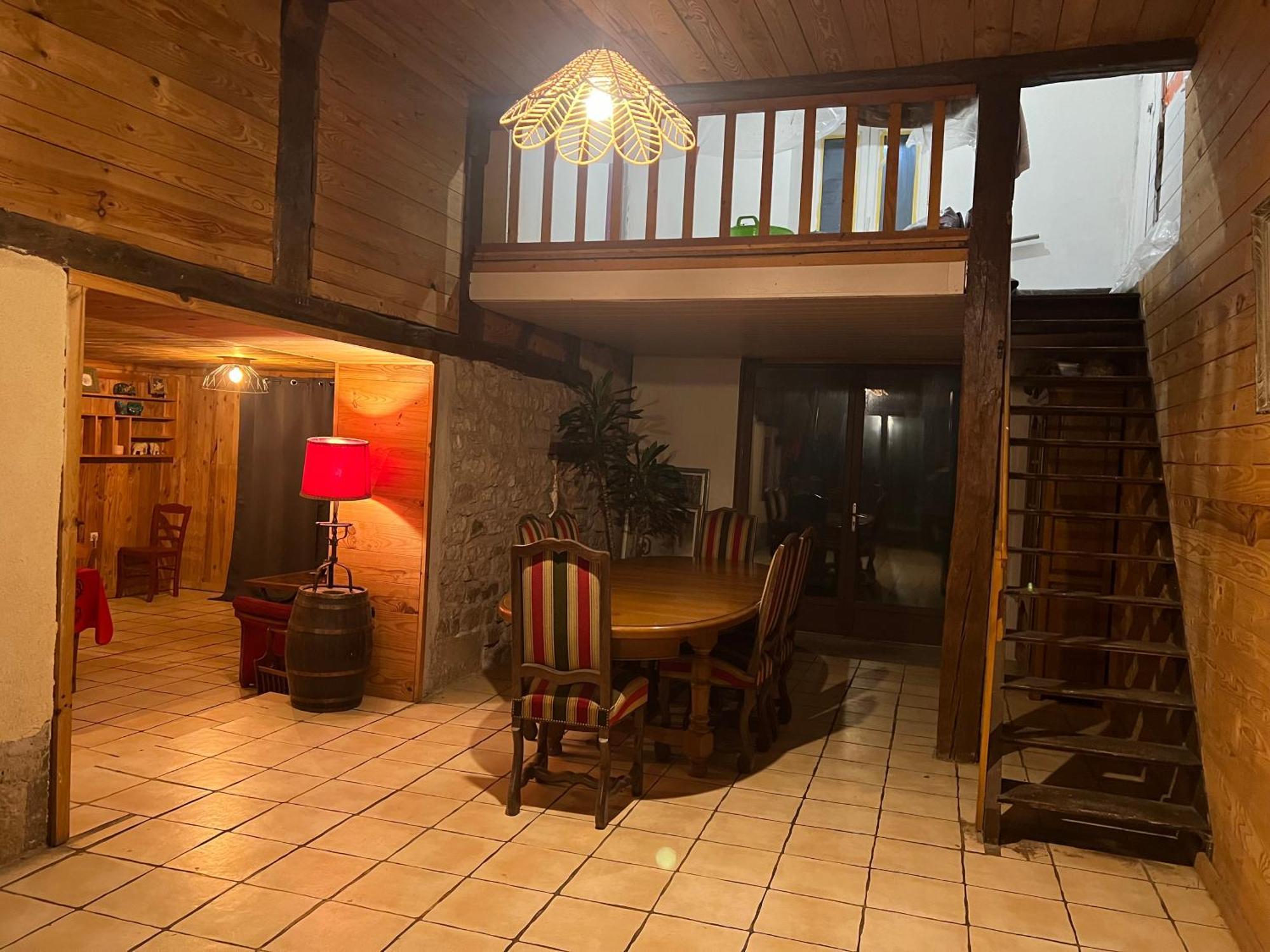 Appartement Aux Songes D'Elise à Belmont  Extérieur photo