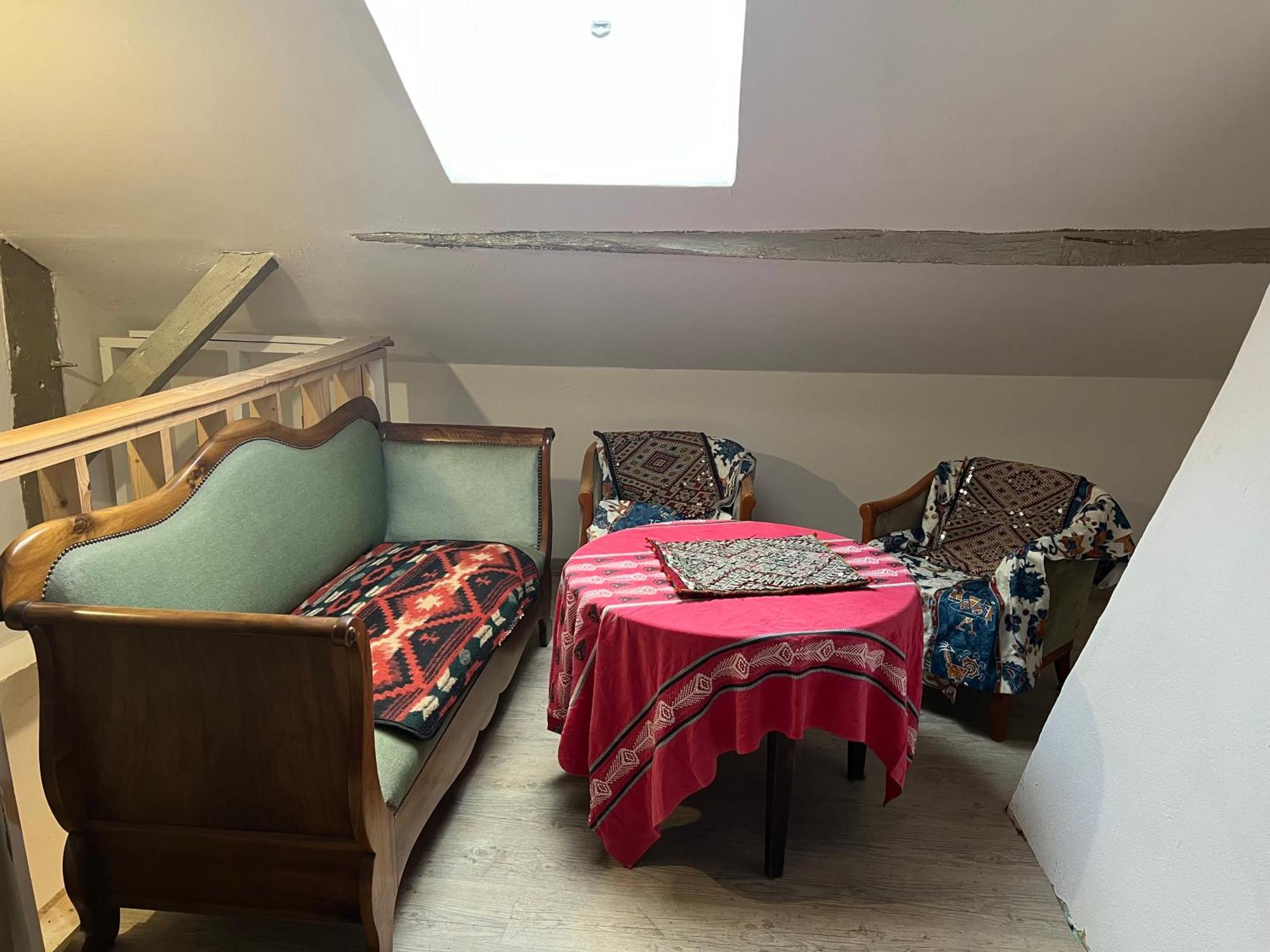 Appartement Aux Songes D'Elise à Belmont  Extérieur photo